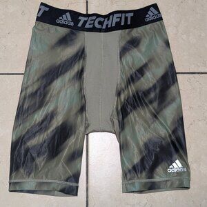 BWOT, Adidas Techfit Climachill compression shorts in camo men's Large